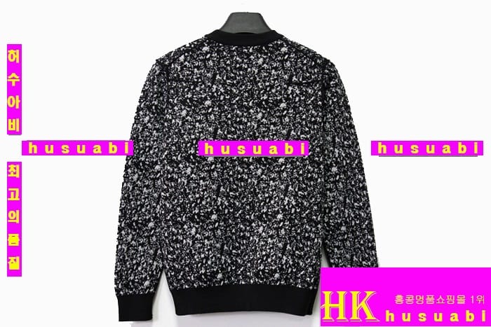 ����� ��Ʈ �ĵ�Ƽ �Ż� GIV5560-1
