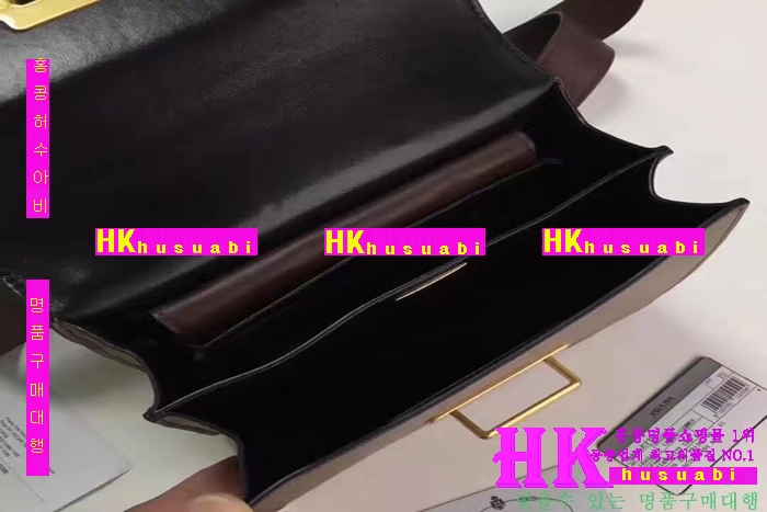 NEW ����� �Ż� ������ ũ�ν��� PA170325-15