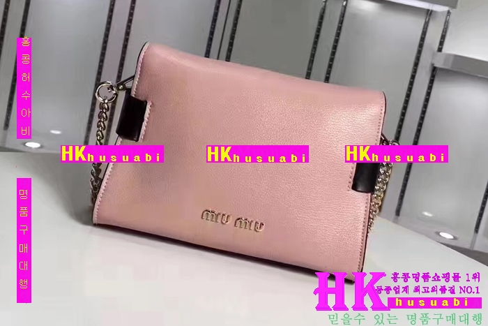 NEW �̿�̿� �Ż� ������ ũ�ν��� MIU170412-1