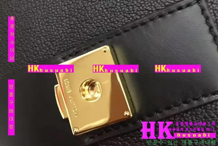 NEW ���̺��� �Ż� ������ Ŭ��ġ�� M42899