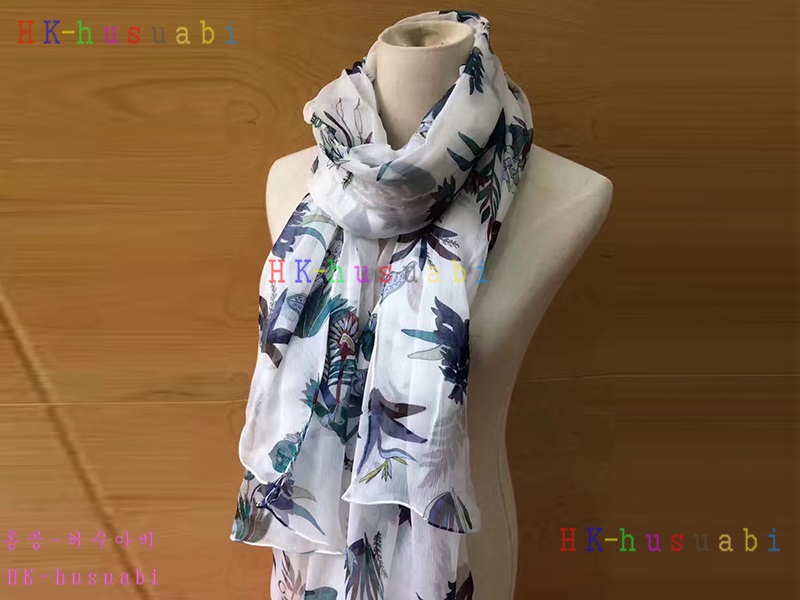 NEW  ���� �Ż� ������ ��ī�� GU170612-9