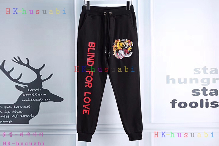 NEW ���� 17S/S�Ż� �������� Ʈ���̴� ��Ʈ GU170826-A6