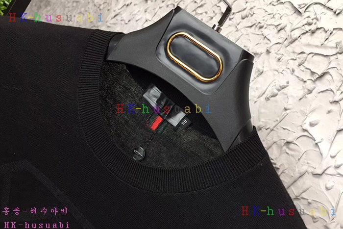 NEW ���� ������ ���Ƽ��Ʈ GU92211