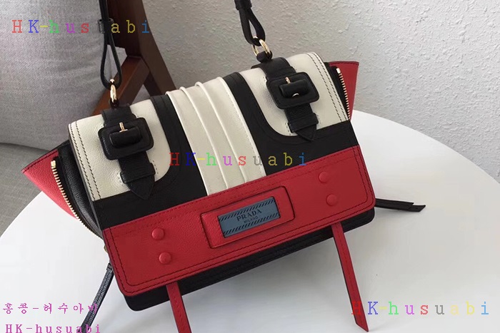 �ڹ̷��ޡ� ����� ��Ƽ�Ϲ� PR1BD093-5