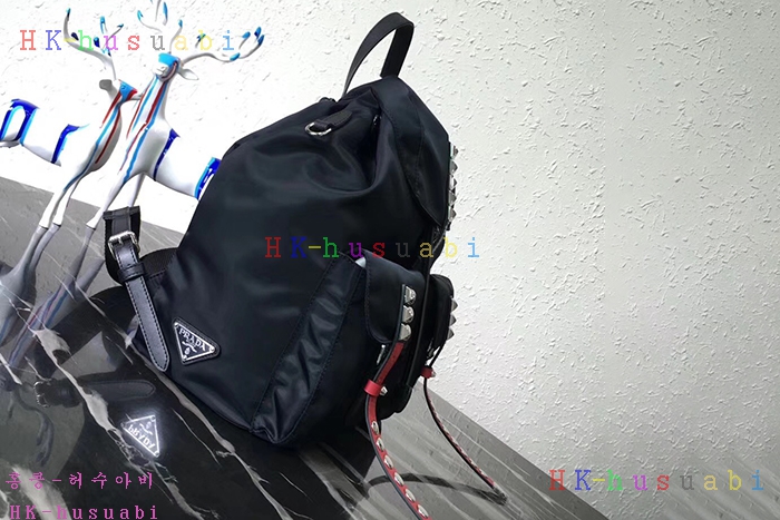 �ڹ̷��ޡ� ����� ���͵� ���� PR 1BZ811