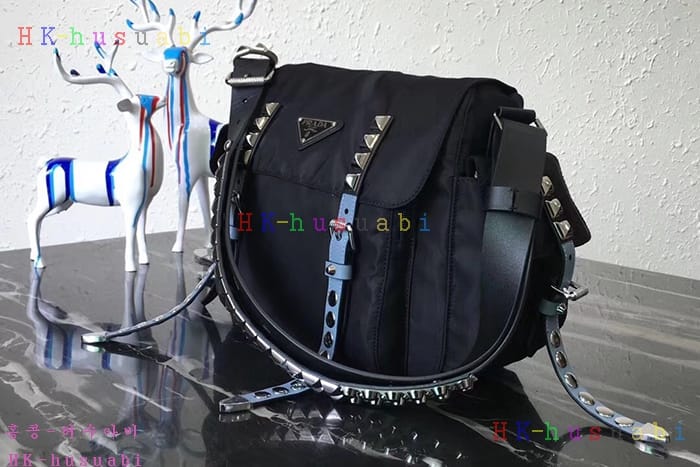 �ڹ̷��ޡ� ����� ���͵� ����� PR 1BD118-3