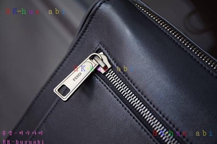 �ڹ̷��ޡ� ��� �Ż� ũ�ν��� F0448