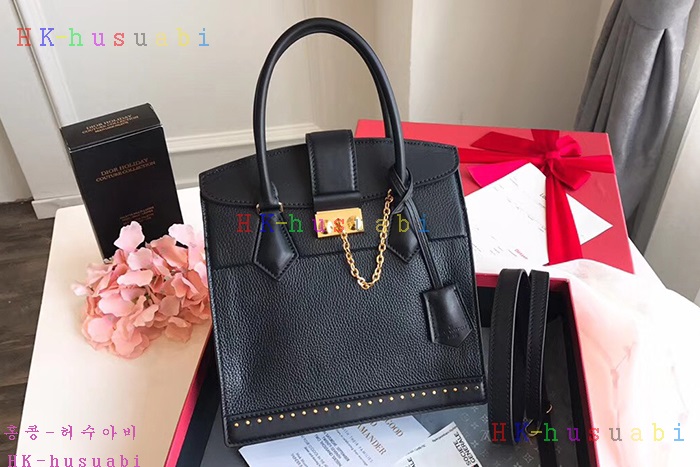 �ڹ̷��ޡ� ���̺��� �Ż� ��Ʈ�� M51654-3