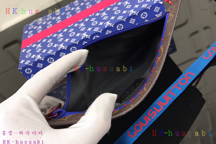 �ڹ̷��ޡڷ��̺��� ���� Ŭ��ġ M68003-3