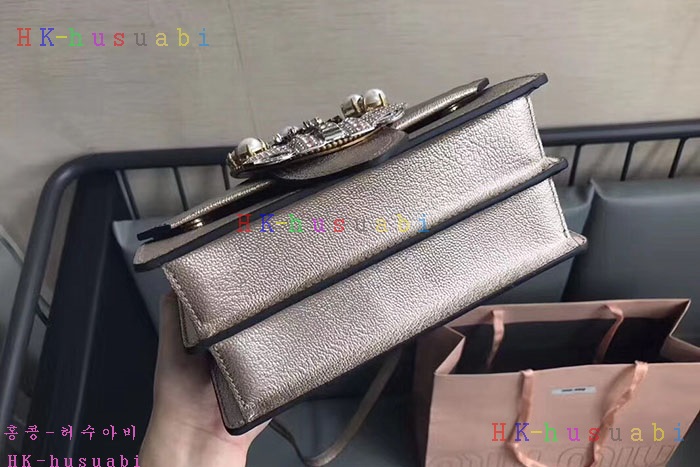 �ڹ̷��ޡ� �̿�̿� ����� �����  MU 5BH609-11
