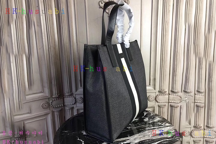 �ڹ̷��ޡ� �߸� �Ż� ��Ʈ�� BL68020A
