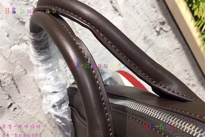 �ڹ̷��ޡ� �߸� �Ż� �������� BL780170