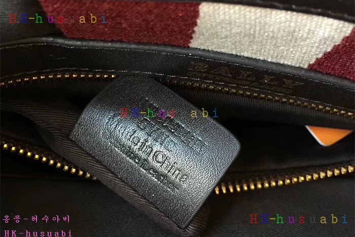 �ڹ̷��ޡ� �߸� ������ ũ�ν��� BL80088