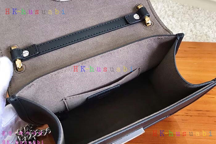 �ڹ̷��ޡ���� ĭ���� �����  FD6558120-3