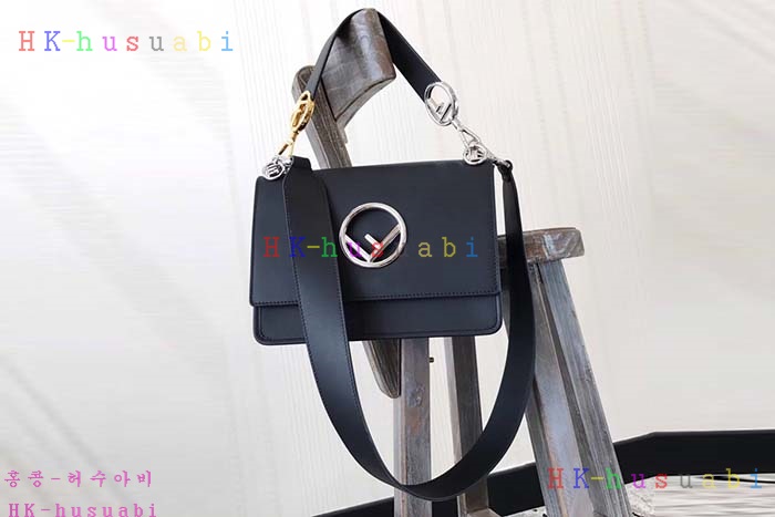 �ڹ̷��ޡ���� ĭ���� ��Ʈ����� FD699950-3