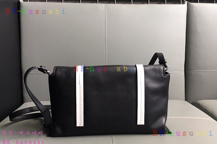 �ڹ̷��ޡ� �̿�̿� �ΰ� �÷� ����� MU 5BD075-3