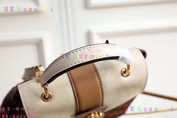 �ڹ̷��ޡ� 2018SS ���̺��� Ŭ��ư ���� N42259