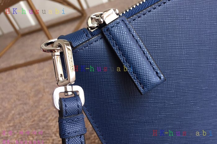 �ڹ̷��ޡ� ����� ������ �Ż� Ŭ��ġ P 2NG005