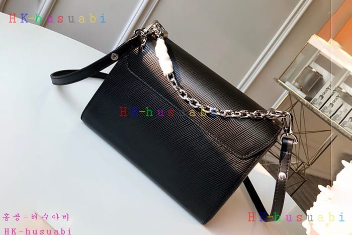 �ڹ̷��ޡ� ���̺��� Ʈ����Ʈ�� M50282
