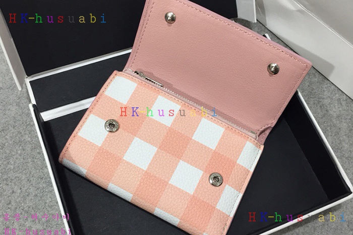 �ڹ̷��ޡ� �ο��� ����Į ���� LW 3605