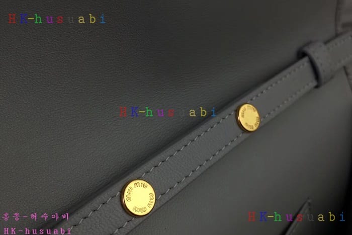 �ڹ̷��ޡ� �̿�̿� ü�� ũ�ν���  5MP001-2