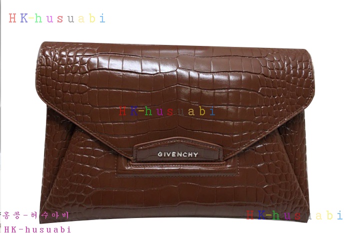 �ڹ̷��ޡ� ����� ��Ƽ���� Ŭ��ġ GV 28622-4