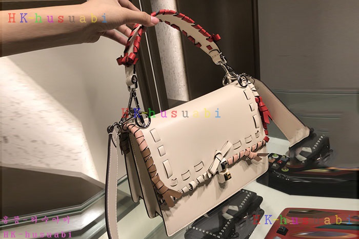 �ڹ̷��ޡ� ��� ĭ���̹� �Ż�  FD 88554