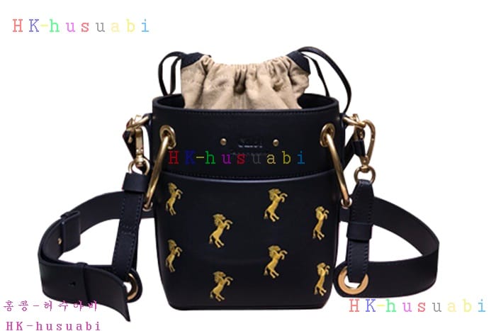 �ڹ̷��ޡ� ���ο� ���� ��Ŷ�� C 22875