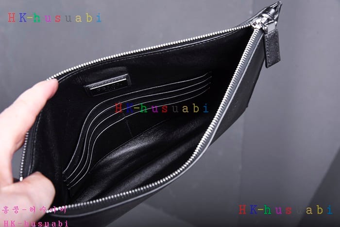�ڹ̷��ޡ� ����� ���ǾƳ� ���� Ŭ��ġ�� P 2NG001