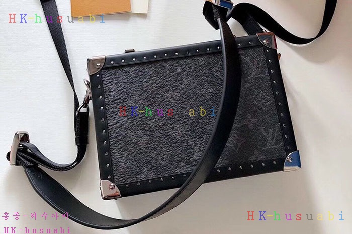 �ڹ̷��ޡڷ��̺��� ũ�ν��� M20101