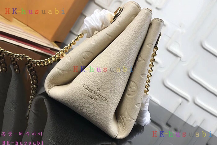 �ڹ̷��ޡڷ��̺��� ������ M43877