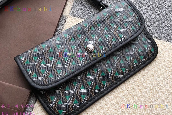 �ڹ̷��ޡ� ���ߵ� Ŭ���� �ξ� ���۹� G 125559-3