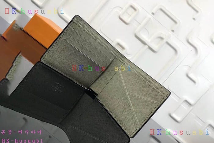 �ڹ̷��ޡڷ��̺��� ��Ƽ�� ���� LV M30572