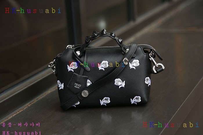 �ڹ̷��ޡ� ��� ���̴����� ����� F 8B995844