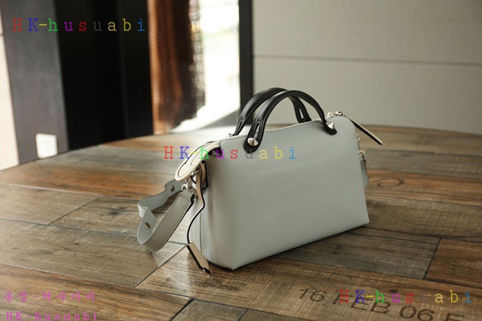 �ڹ̷��ޡ� ��� ���̴����� ����� F 8B995847-3