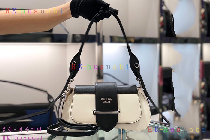 �ڹ̷��ޡ� ����� �õ��� ����� PR 1BD168-7