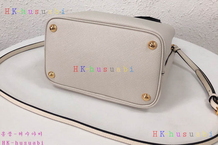 �ڹ̷��ޡ� ����� ������ PR 1BA212