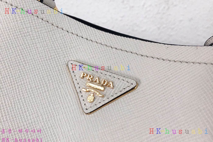 �ڹ̷��ޡ� ����� ������ PR 1BA212