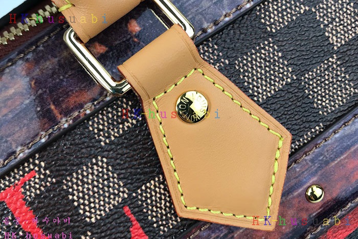�ڹ̷��ޡ� 2019SS ���̺��� ���ǵ� LV M52249