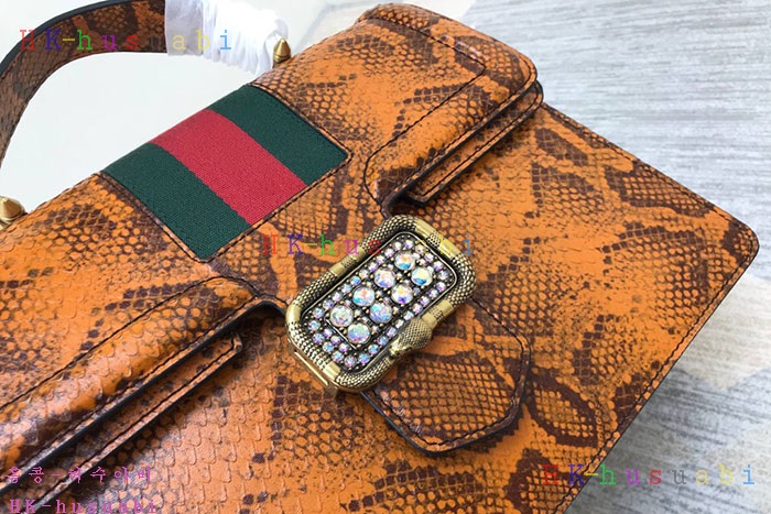 �ڹ̷��ޡ� ���� ���̽� ž �ڵ�� GU 513138