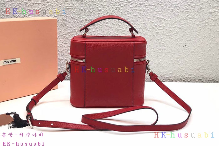 �ڹ̷��ޡ� �̿�̿� ���� ����� MU 5BH122-3