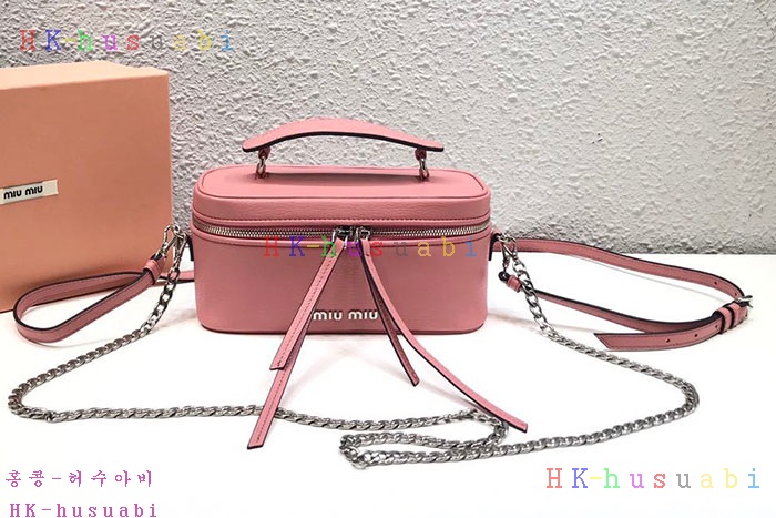 �ڹ̷��ޡ� �̿�̿� ���� ����� MU 5BH121-2