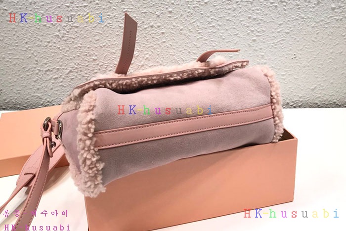 �ڹ̷��ޡ� �̿�̿� �ΰ� ����� MU 5BD097