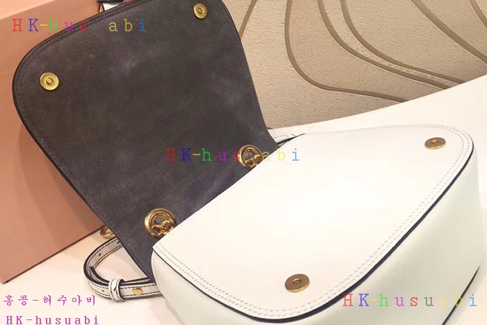 �ڹ̷��ޡ� �̿�̿� ����� ���� ����� MU 5BD020