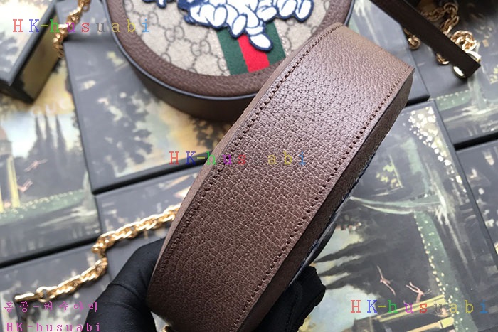 �ڹ̷��ޡ� ���� �����Ǿ� �̴� �������� GU 550618