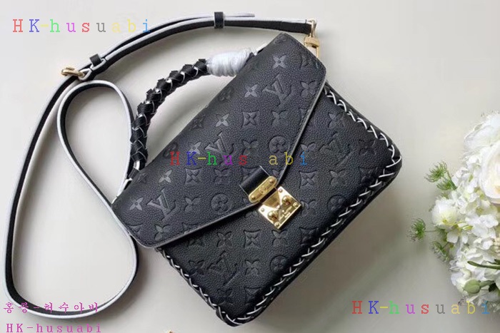 �ڹ̷��ޡ� ���̺��� ����Ʈ ��Ƽ��  M43941-2