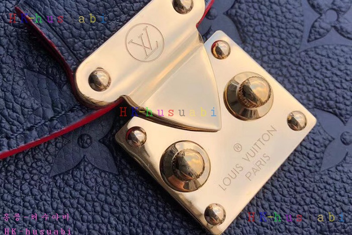 �ڹ̷��ޡ� ���̺��� ����Ʈ ��Ƽ��  M43941-3