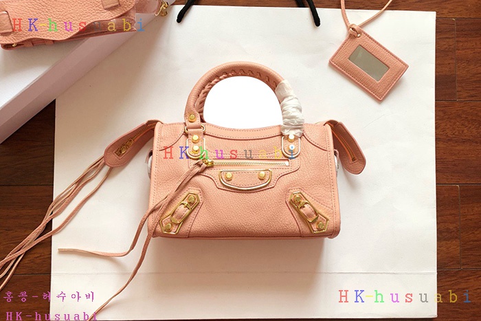�ڹ̷��ޡ� �߷��þư� �̴� ��Ƽ�� BL 298A