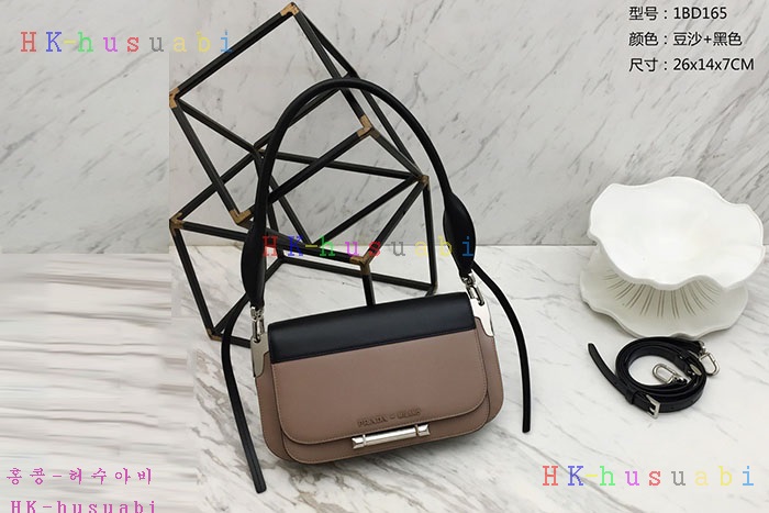 �ڹ̷��ޡ� ����� �ú��� ���� ����� P 1BD165-11