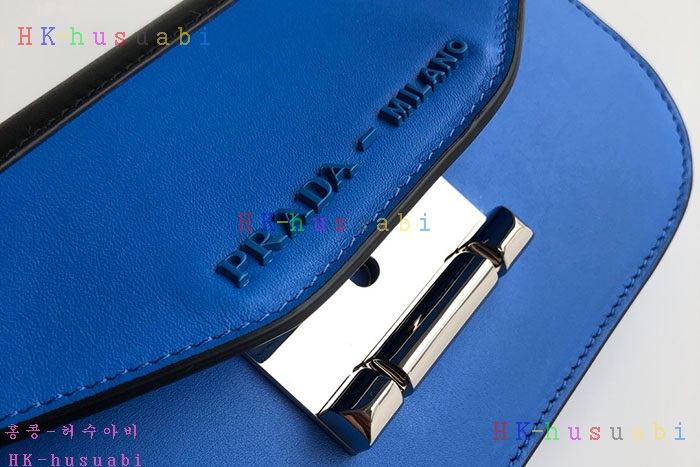 �ڹ̷��ޡ� ����� �ú��� ���� �̴Ϲ� P 1DH011